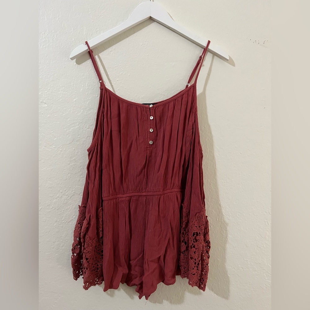 Romper - Picture 2 of 3
